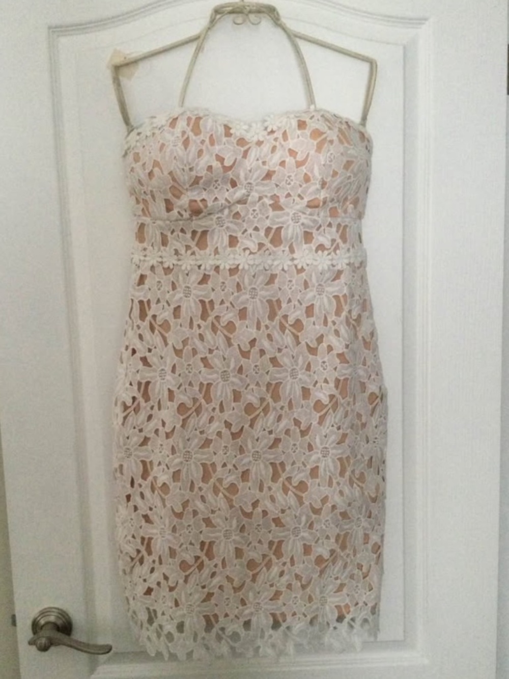 Lulus 3D white floral strapless dress